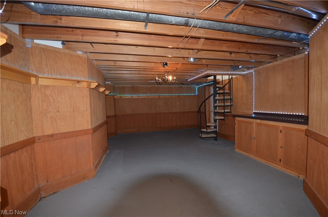 Plymouth Village - Residential Lease