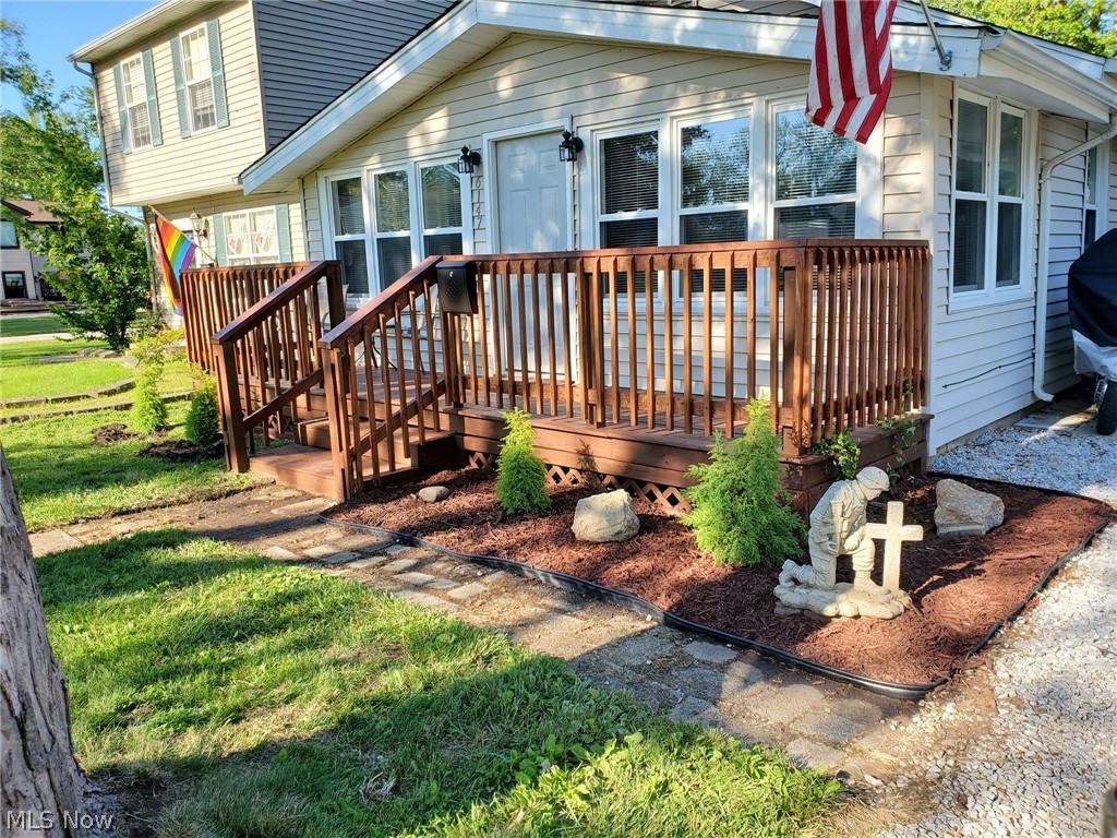 Arrowhead Beach 01 - Residential