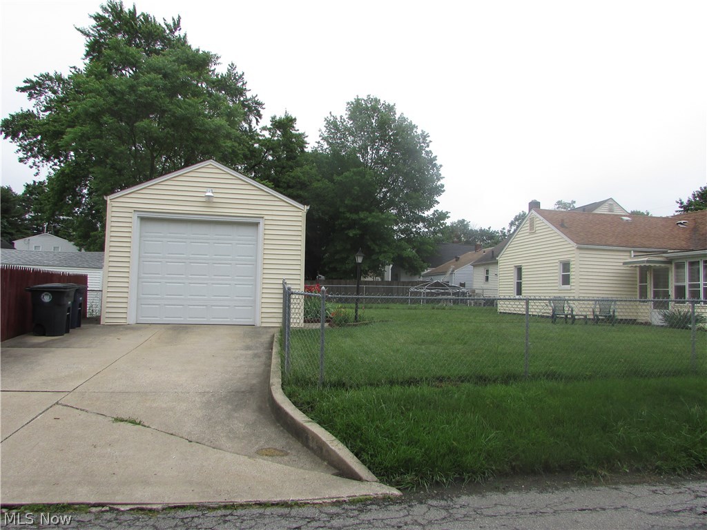 Knollwood - Residential