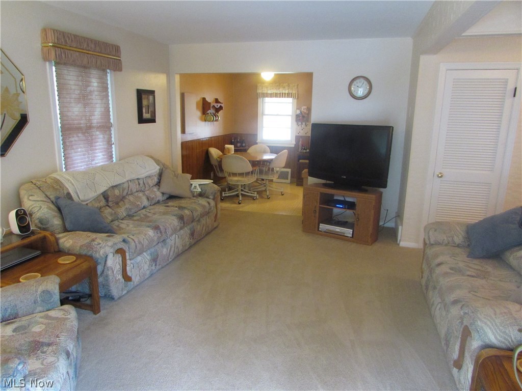 Knollwood - Residential