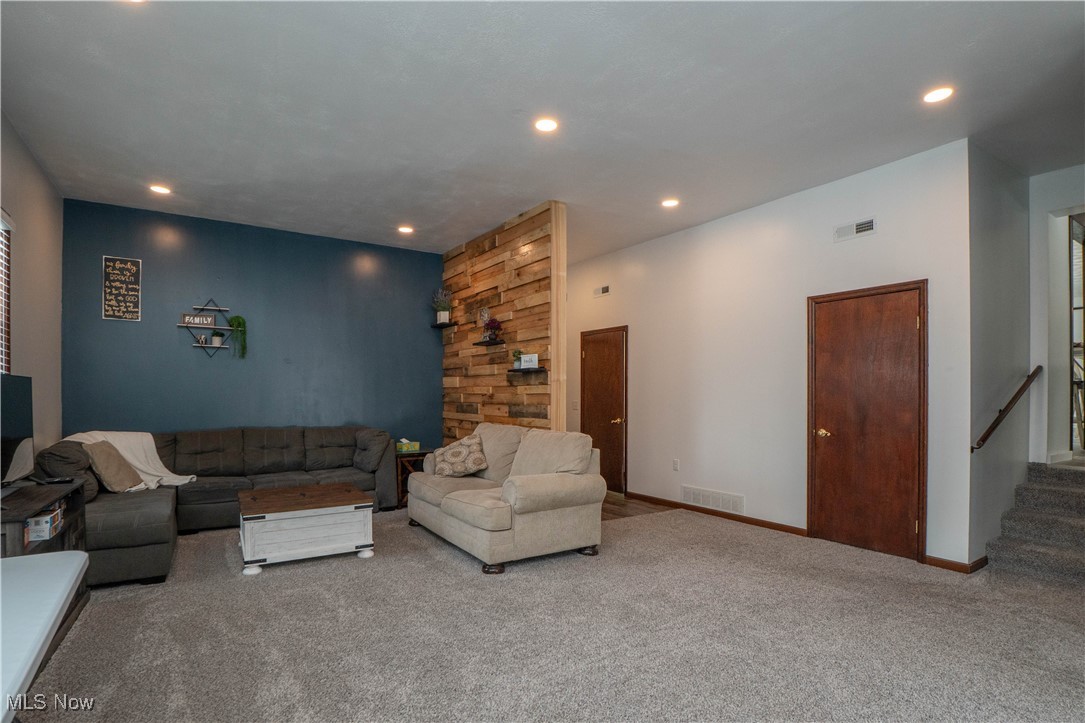 Taylor Manor - Residential