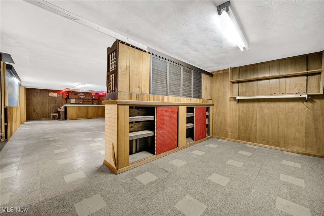 Seven Hills Prop 06 - Residential