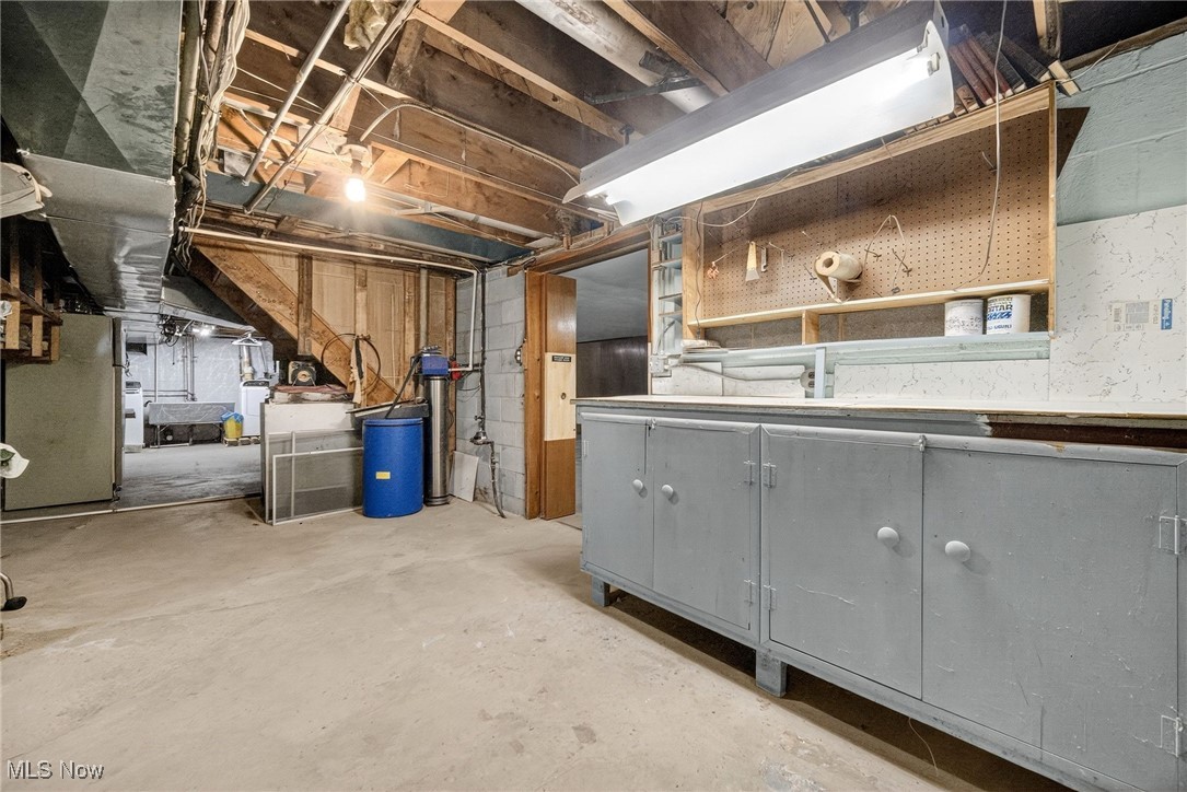 Seven Hills Prop 06 - Residential