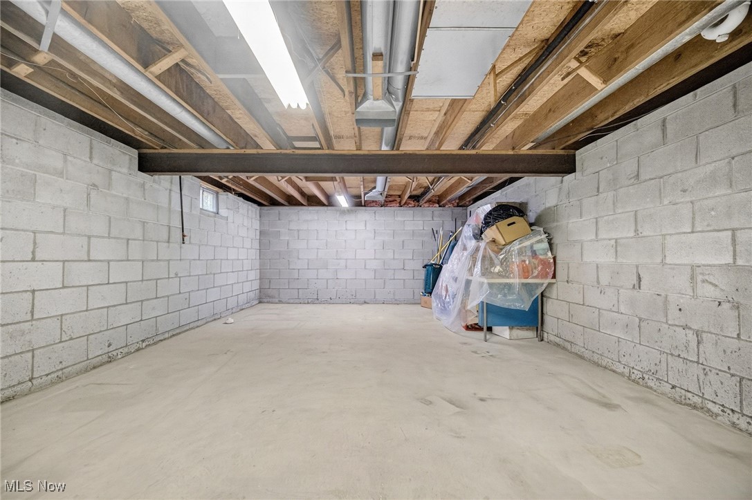 Seven Hills Prop 06 - Residential