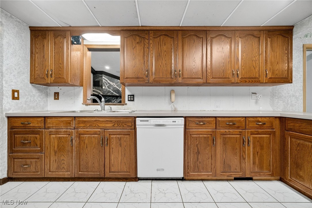 Seven Hills Prop 06 - Residential