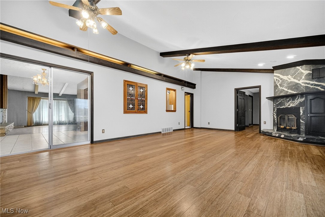 Seven Hills Prop 06 - Residential