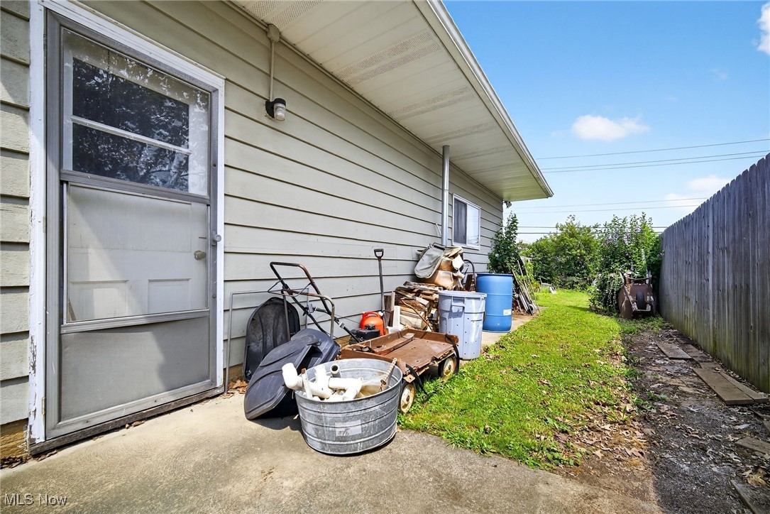 Seven Hills Prop 06 - Residential