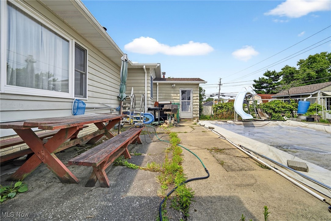 Seven Hills Prop 06 - Residential