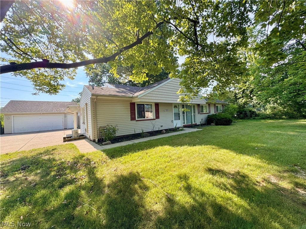 1723 Lander Road