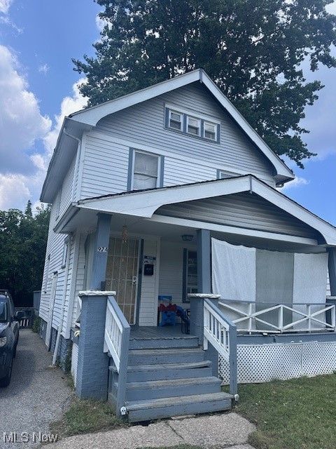 974 E 129th Street Cleveland OH 44108