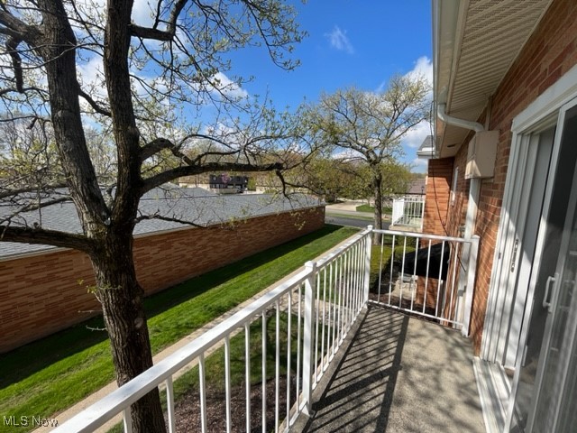 Unit/Pine Crest Condos - Residential