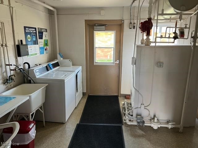 Unit/Pine Crest Condos - Residential