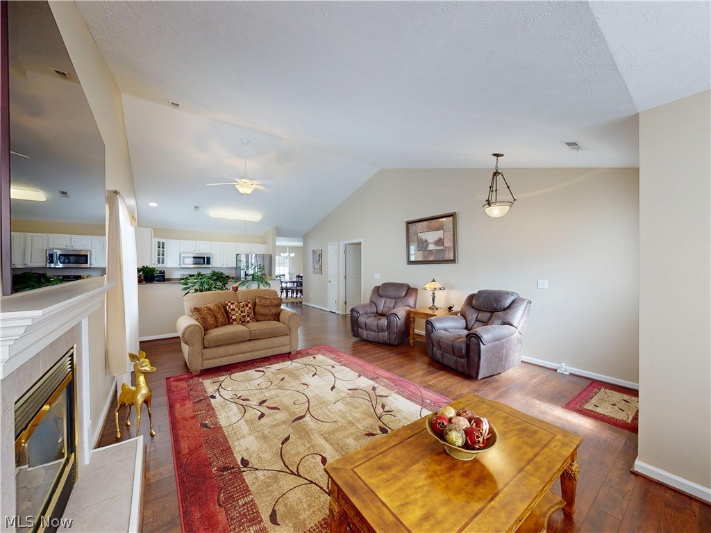 Kilroy Pointe - Residential