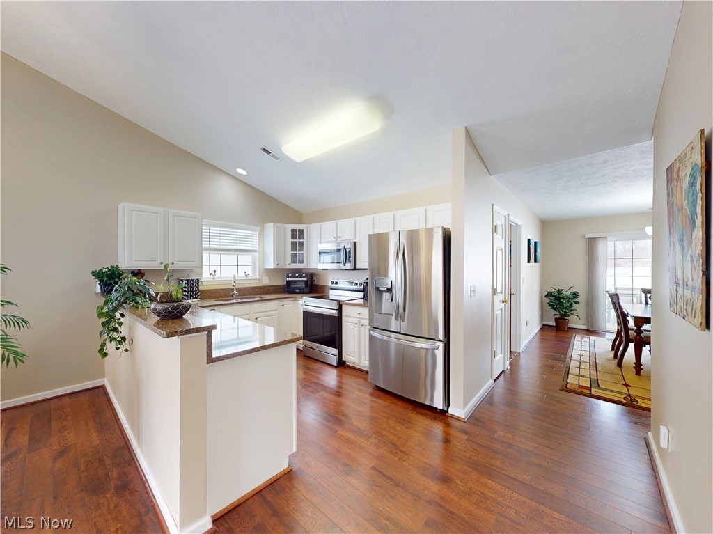 Kilroy Pointe - Residential