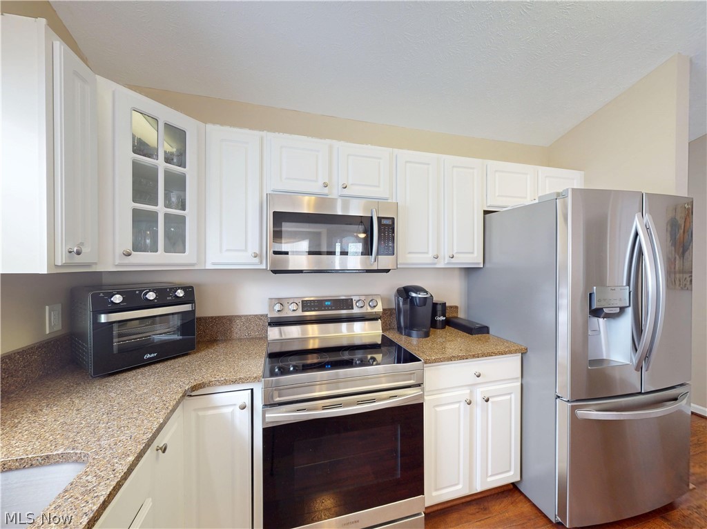 Kilroy Pointe - Residential