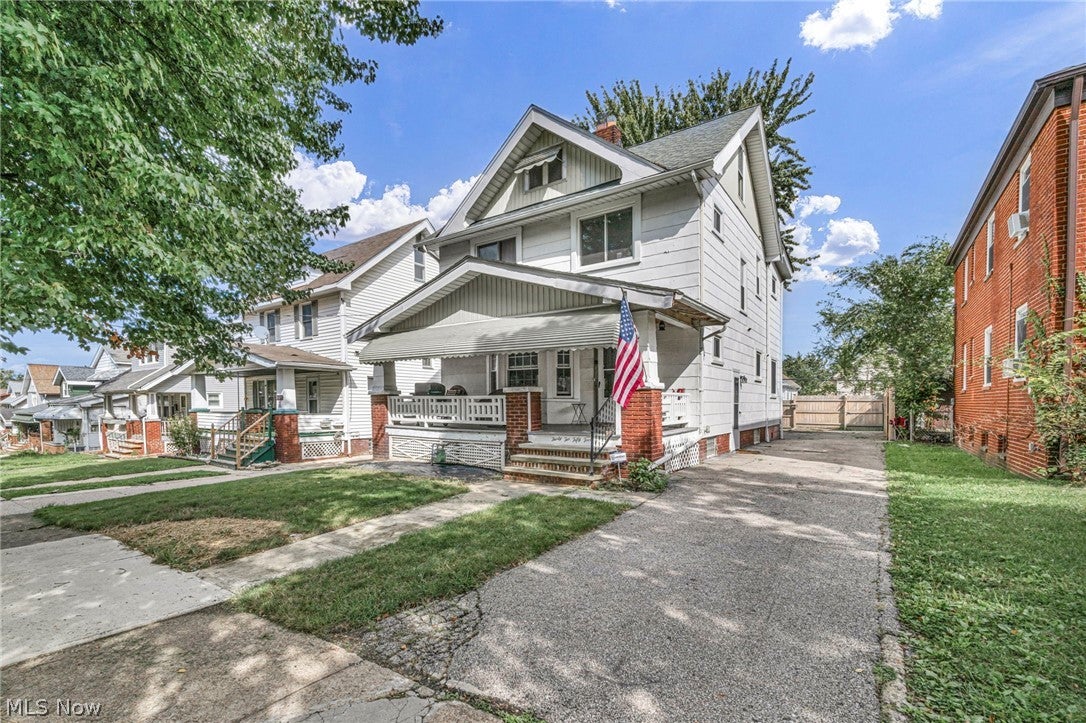 3255 W 115th Street