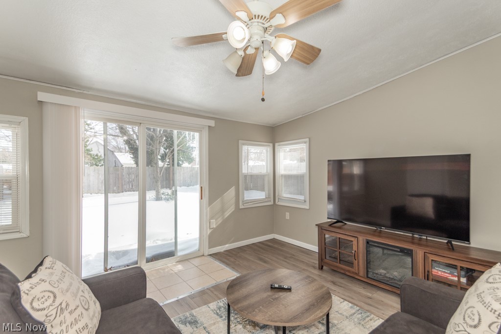 Arrowhead Beach - Residential