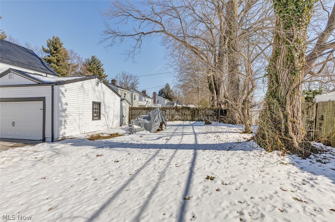 J Ed Good Park - Residential