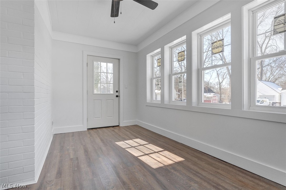 J Ed Good Park - Residential