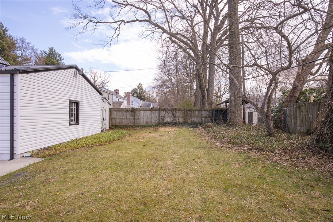 J Ed Good Park - Residential