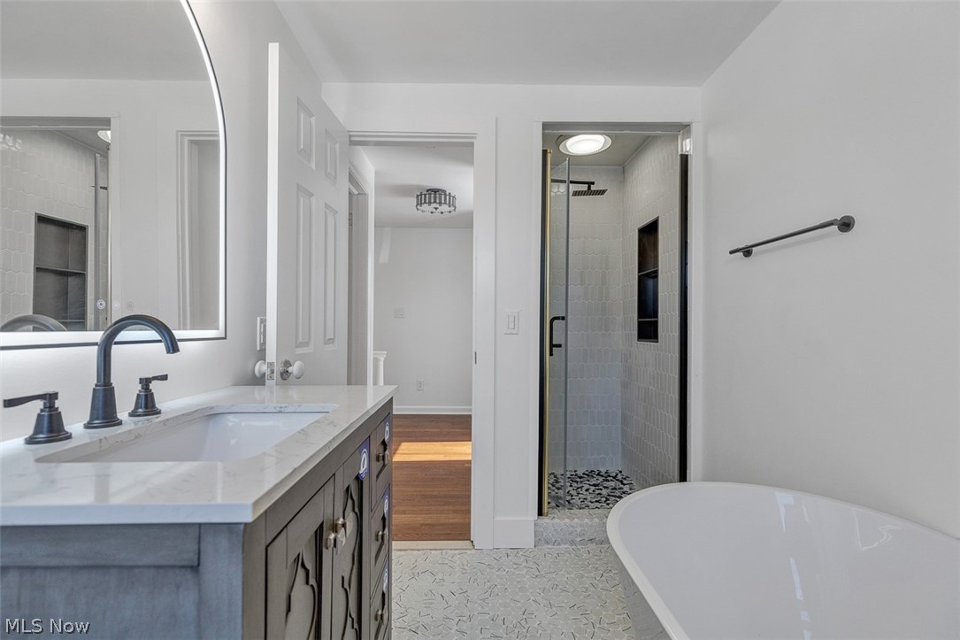 J Ed Good Park - Residential