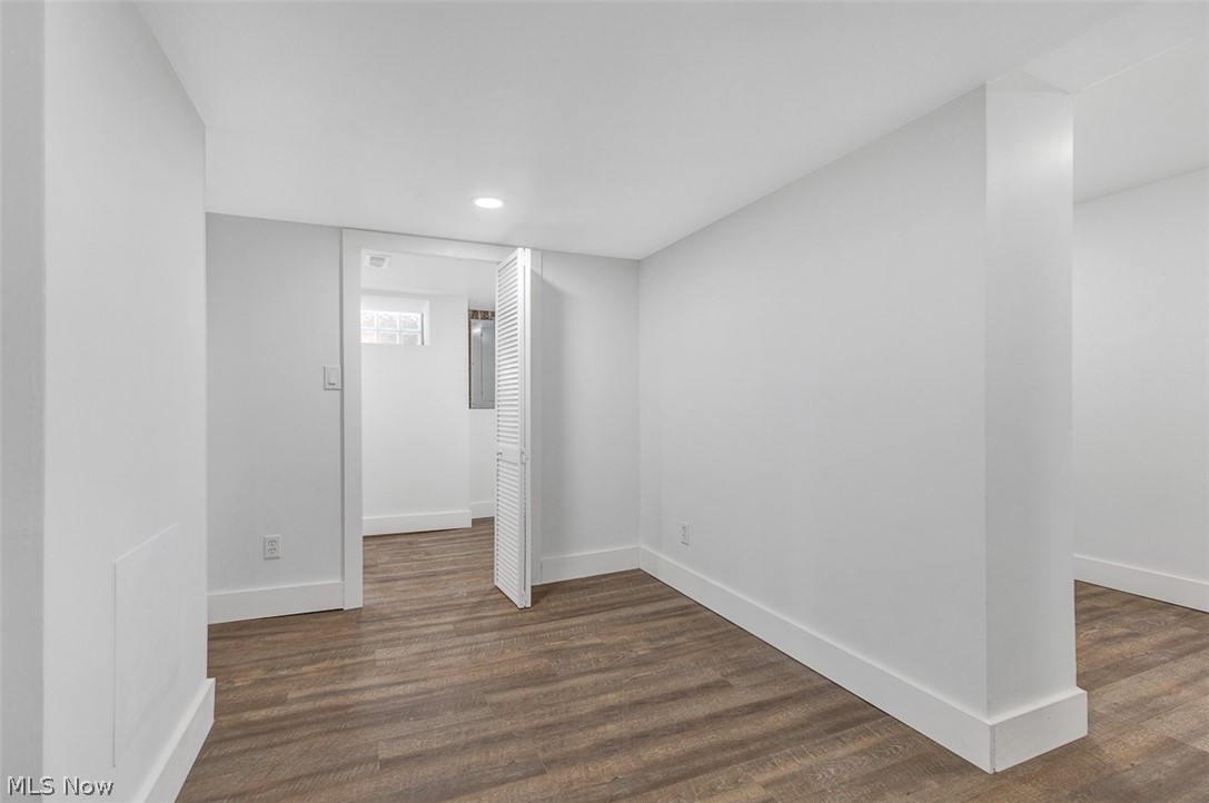 J Ed Good Park - Residential