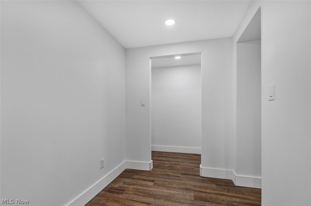 J Ed Good Park - Residential