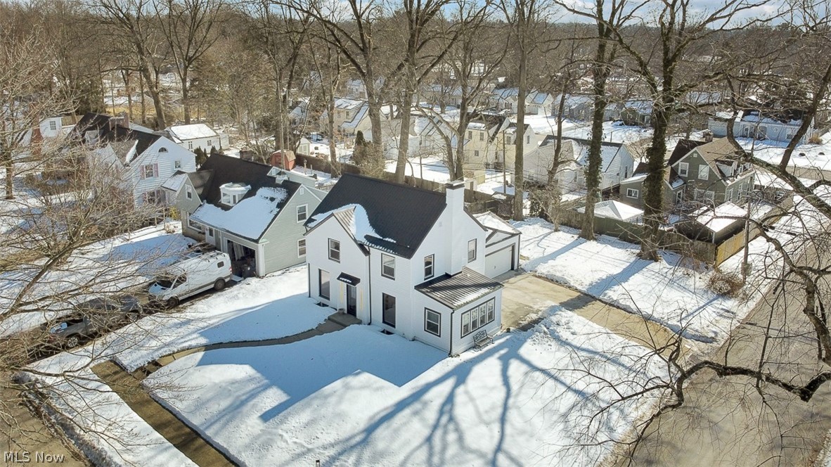 J Ed Good Park - Residential