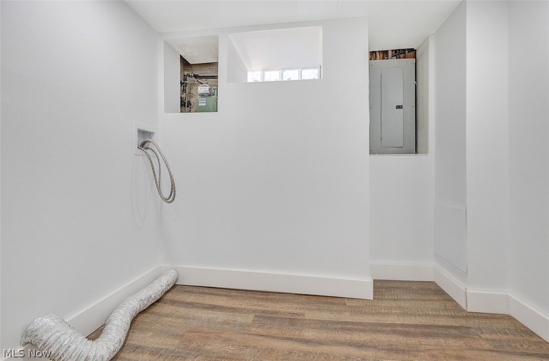 J Ed Good Park - Residential