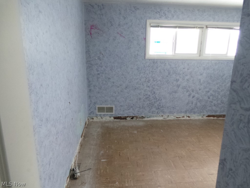 Cuyahoga Manor - Residential