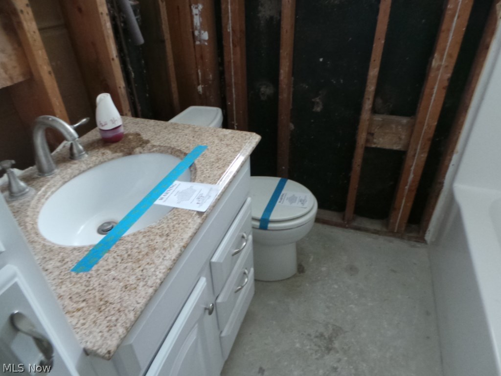 Cuyahoga Manor - Residential