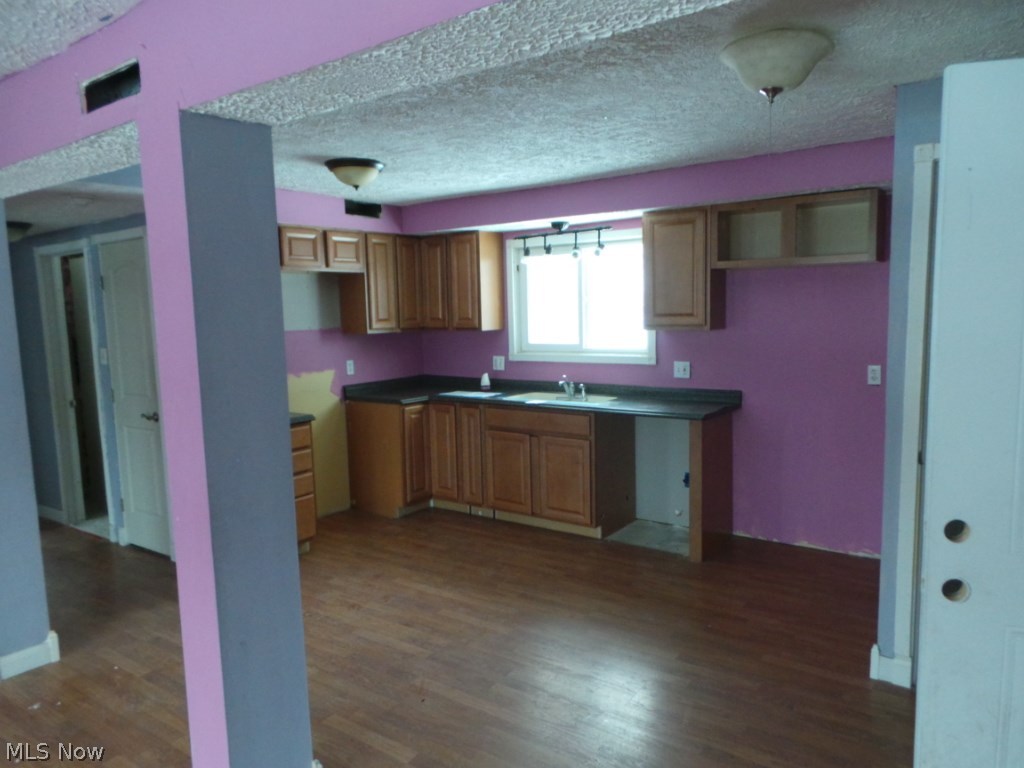 Cuyahoga Manor - Residential