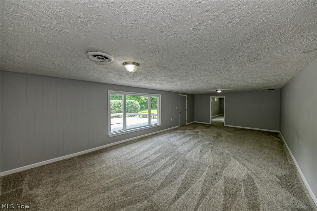 Ghent Road View Acres - Residential