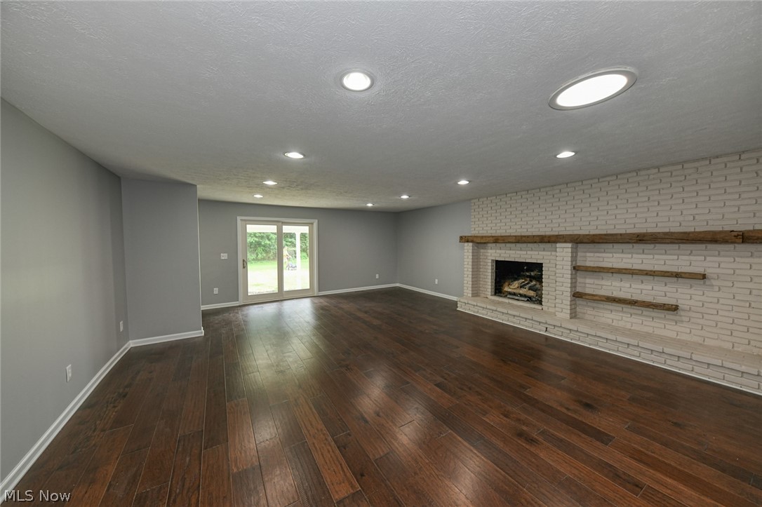 Ghent Road View Acres - Residential