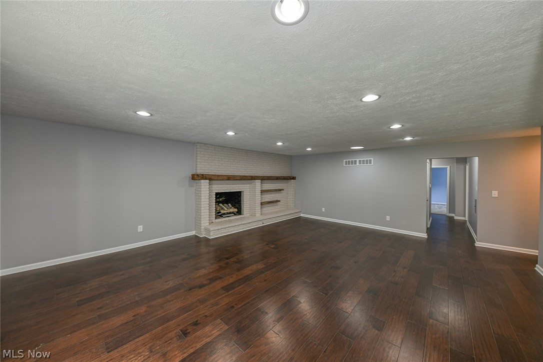 Ghent Road View Acres - Residential