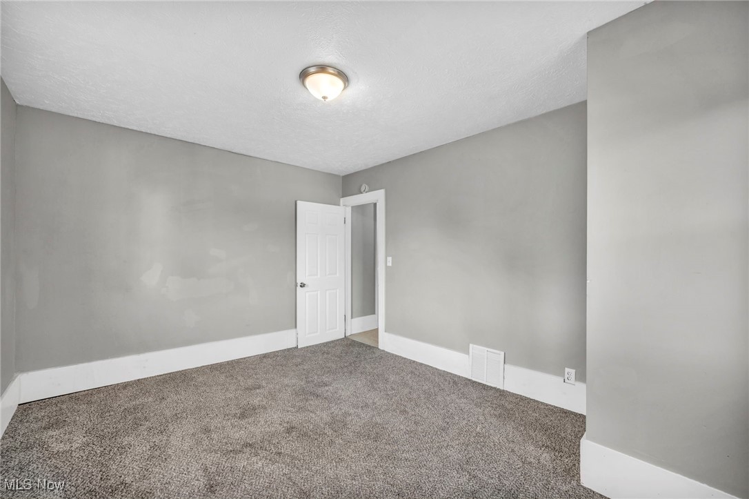 Woodhill East Blvd Sub - Residential Income