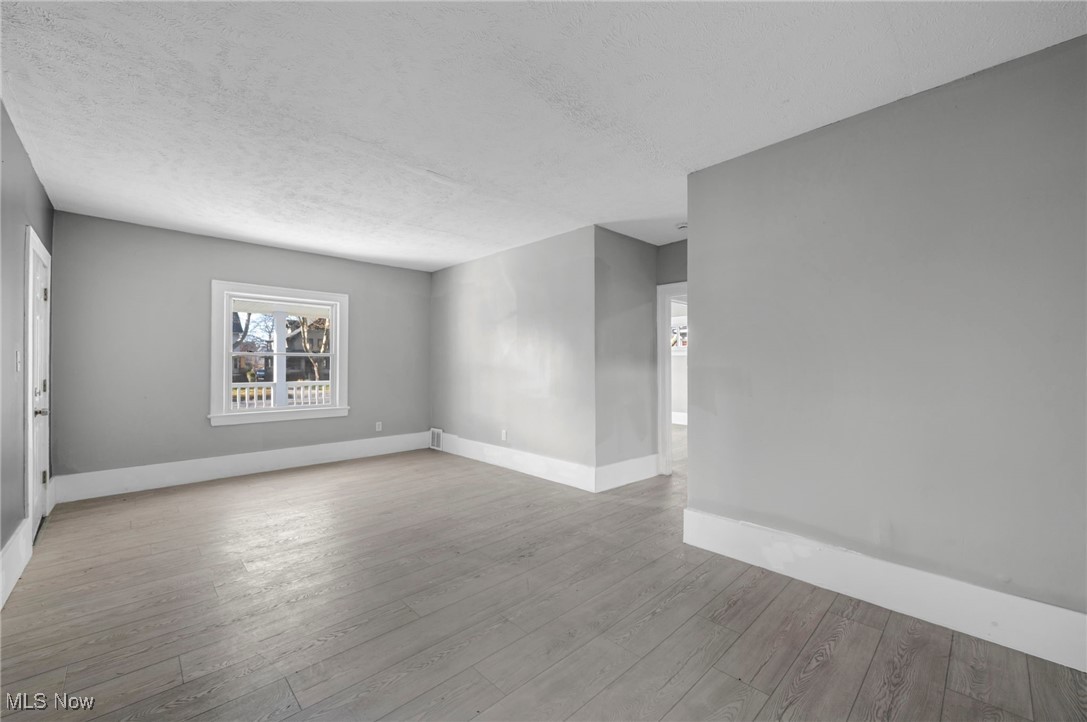 Woodhill East Blvd Sub - Residential Income