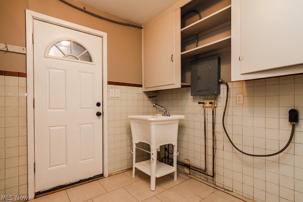 Liberty Heights 02 - Residential Lease