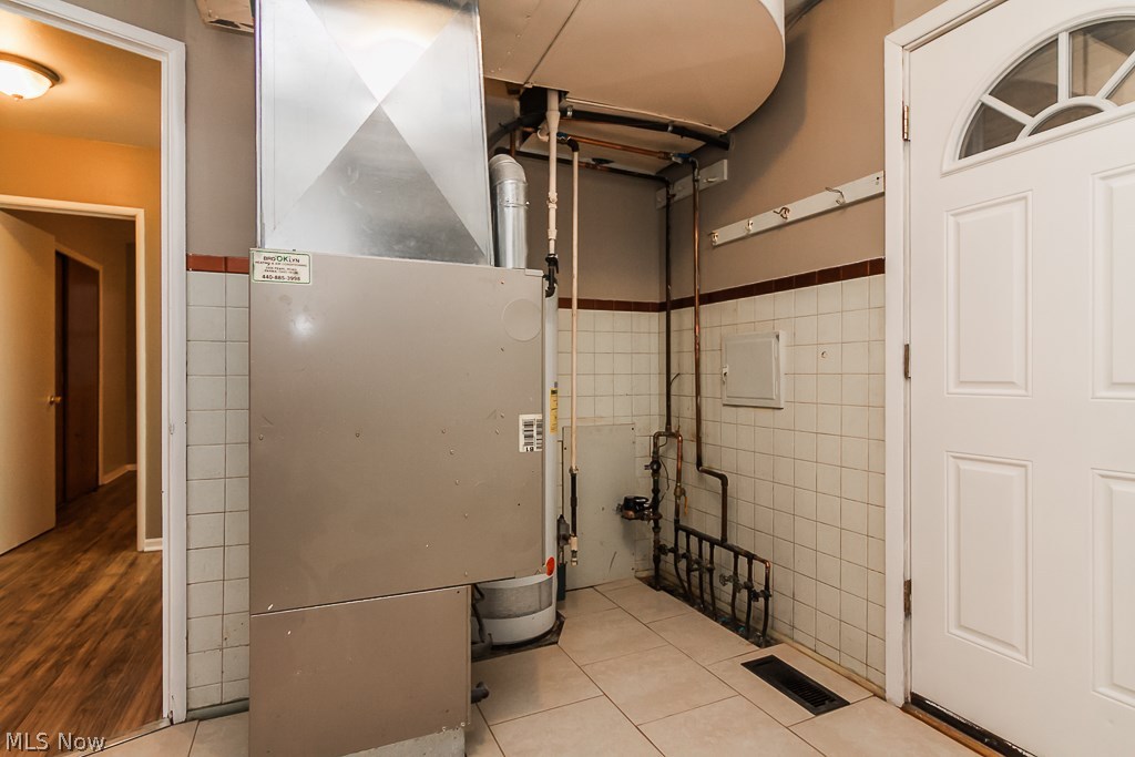 Liberty Heights 02 - Residential Lease