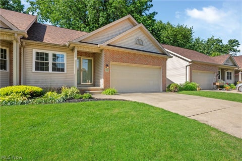 Condo For Sale - 3030 23rd Street<br/> Canton, OH 44708