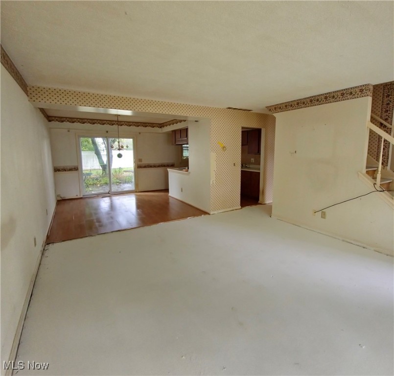 Cobblestone Estates Condo - Residential