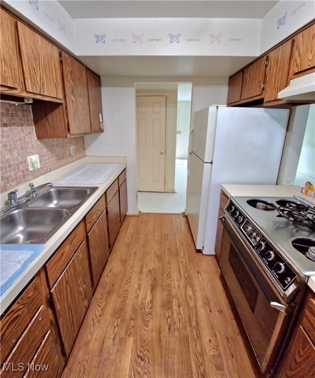 Cobblestone Estates Condo - Residential