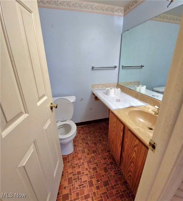 Cobblestone Estates Condo - Residential