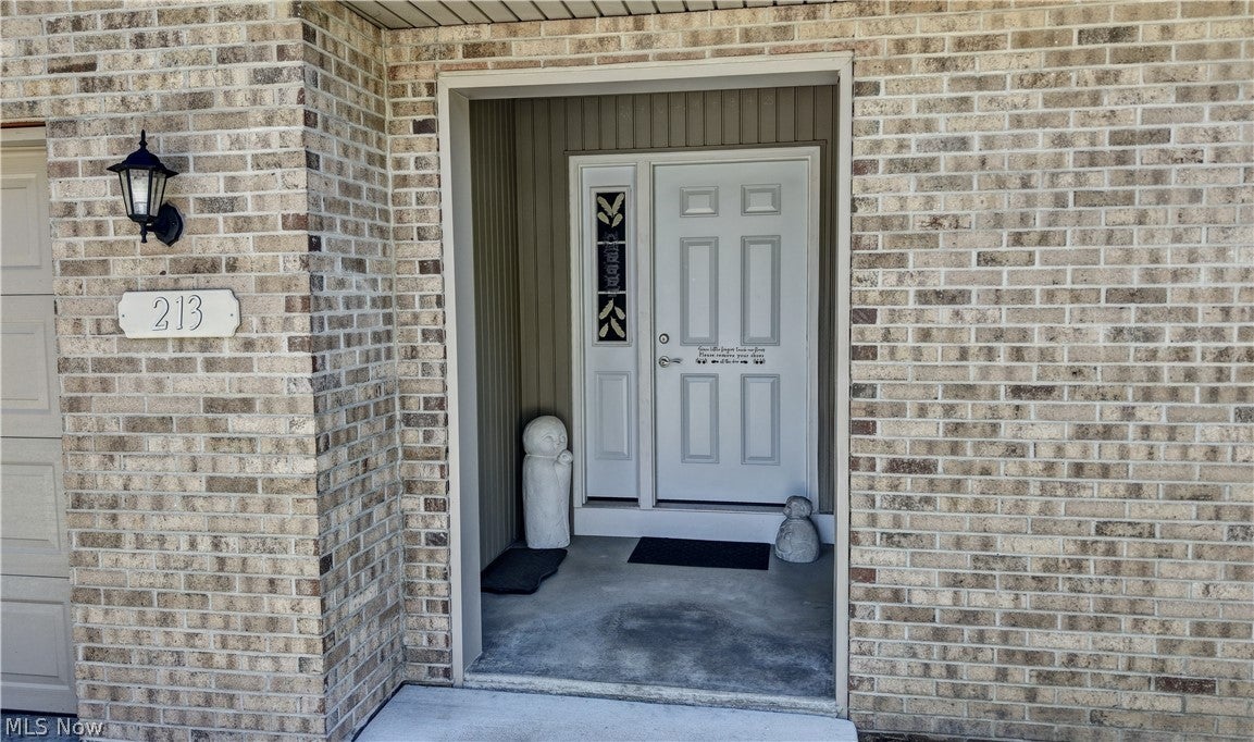 213 Knollton Drive