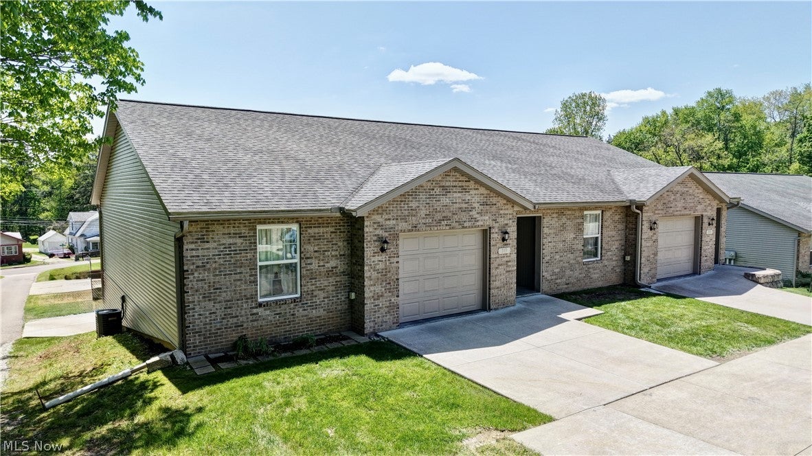 213 Knollton Drive