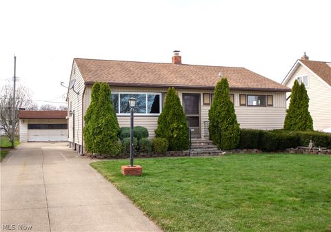 Homes For Sale - 6448 Delores Boulevard<br/> Brook Park, OH 44142