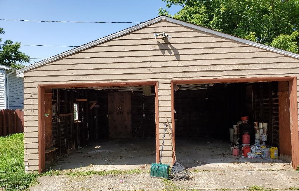 Hill Realty Companys - Residential