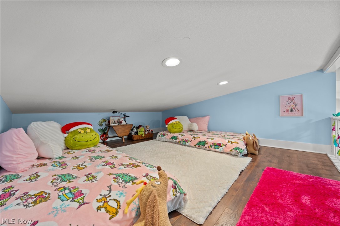 Old Homestead-On-The-Lake Sub - Residential