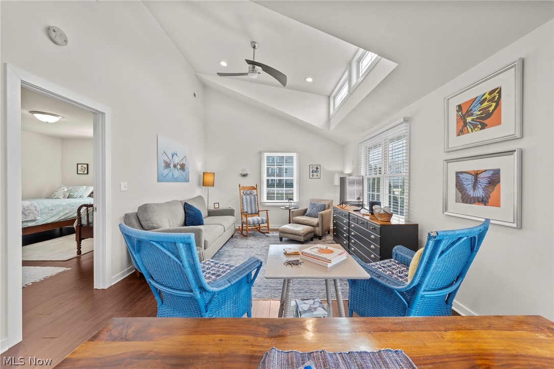 Old Homestead-On-The-Lake Sub - Residential