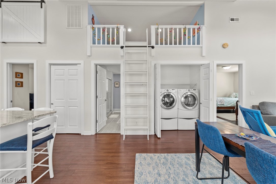 Old Homestead-On-The-Lake Sub - Residential